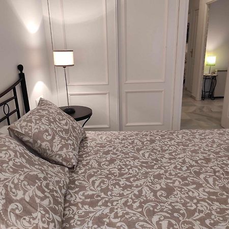 Apartamento céntrico con garaje y cercano a la playa Zahara de los Atunes Esterno foto